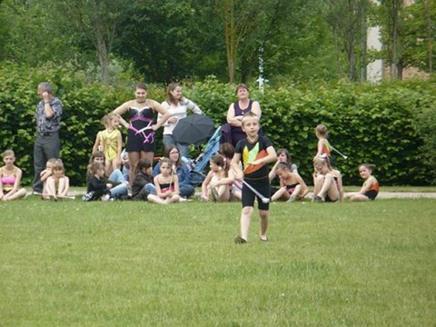 REPAS CHAMPETRE LA FERE 2010