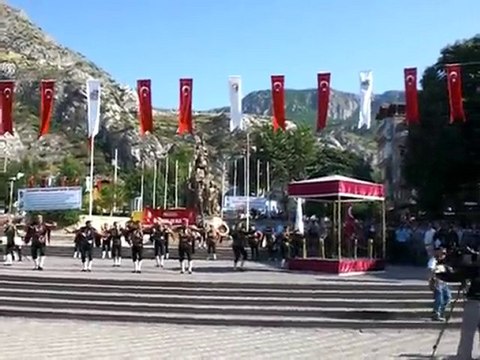ANKARA SEYMENLER KULUBÜ FOLKLÖR OYUNCULARININ GÖSTERİSİ.AMAS