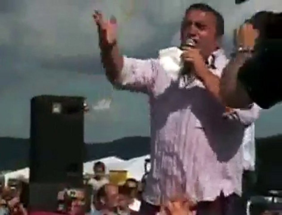 Ismail Türüt - Terör