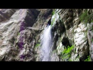 canyon d'althagneta avec eau sud canyon