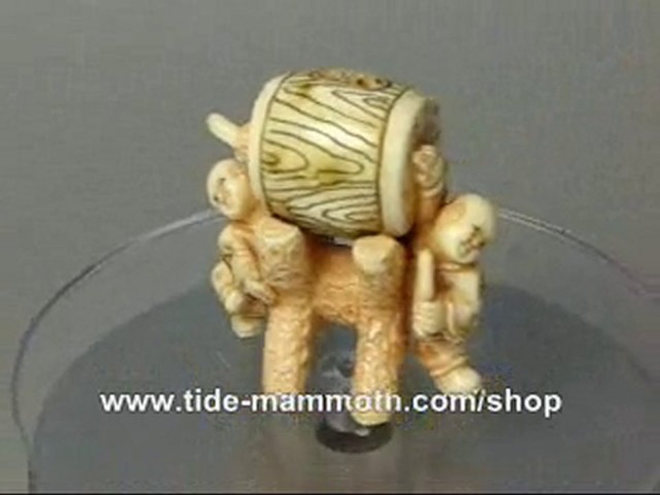 mammoth ivory figurine netsuke Two Kids Playing Drum H1553