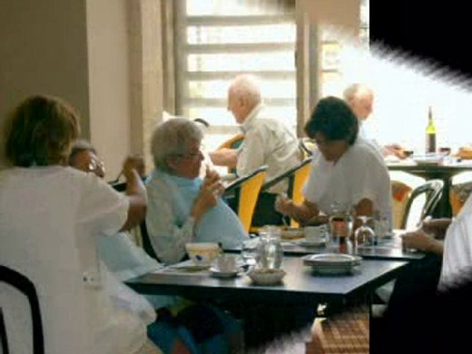 2004-Quotidien d'une Equipe En Blanc à Villa Pia (COS)