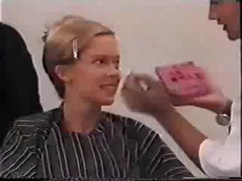 Kylie Minogue - I Should Be So Lucky - behind the scenes
