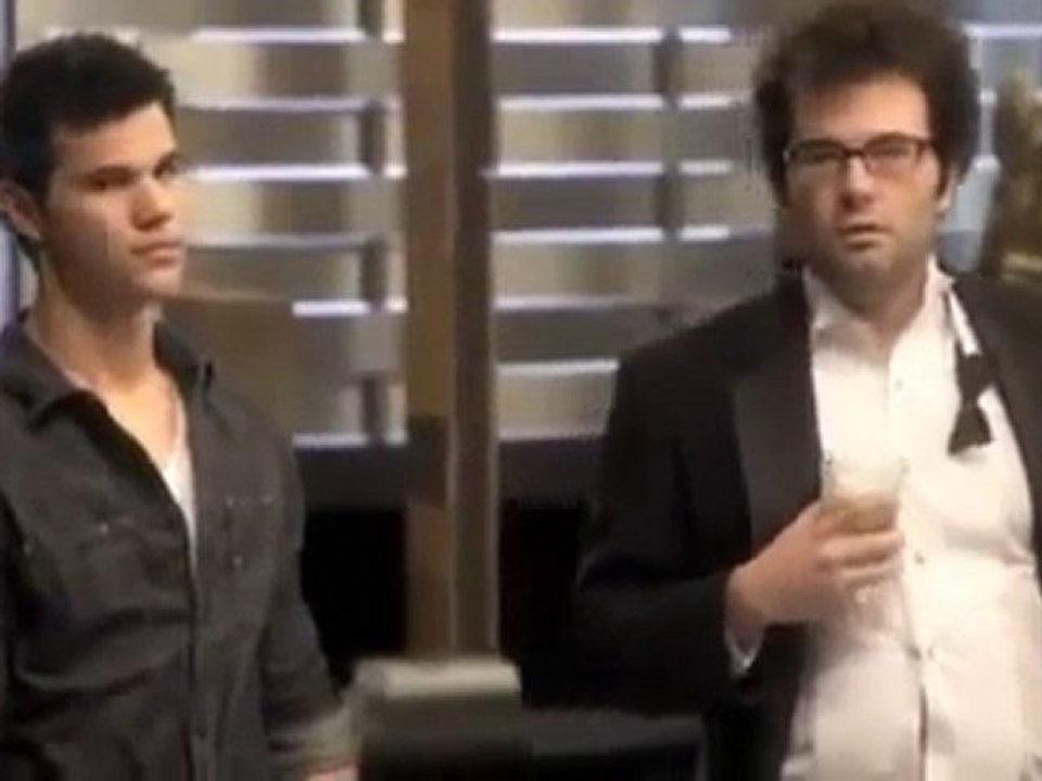 Taylor Lautner MTV Movie Awards 2010 Promo Tom Cruise