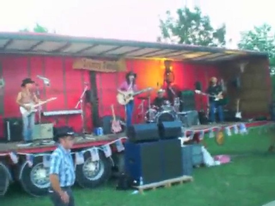 lily west au festival de landrais