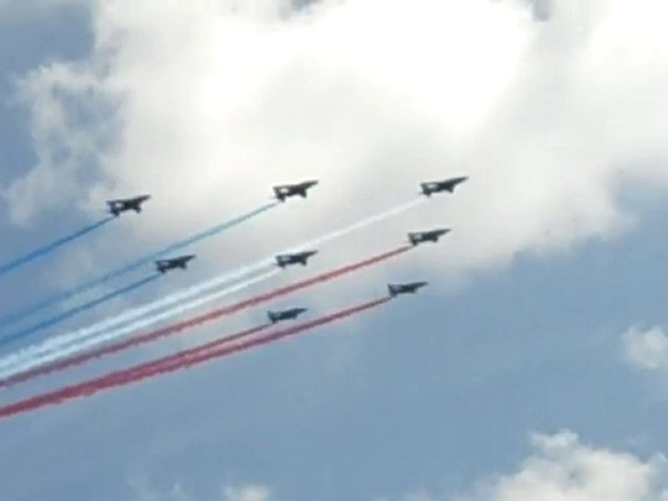 PATROUILLE DE FRANCE A HYERES LE 13 JUIN 2010