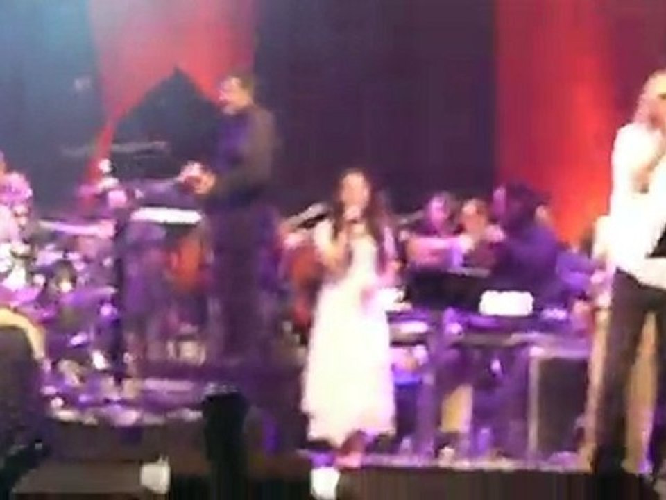 Grup Yorum 25.yıl - büyü - Nejat Yavaşoğulları