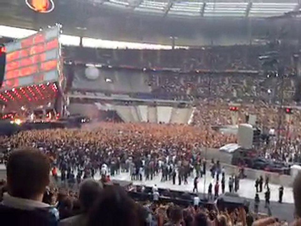 intro muse upsiring paris 12 juin 2010