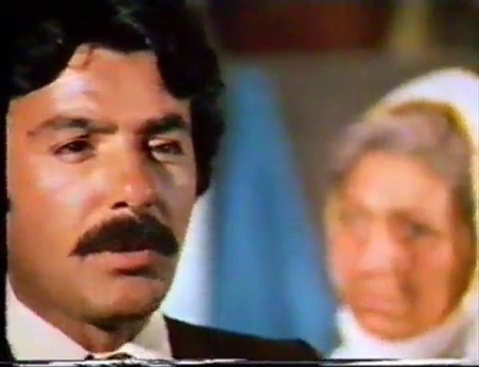 Ferdi Tayfur - Her Saat Başında  bizim-sokaklar