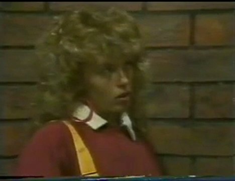 Kylie Minogue - Charlene asks something - Neighbours