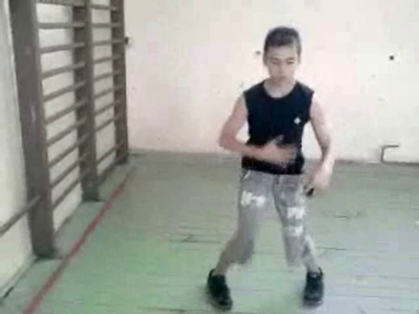 ⁣Daniel popping :]]