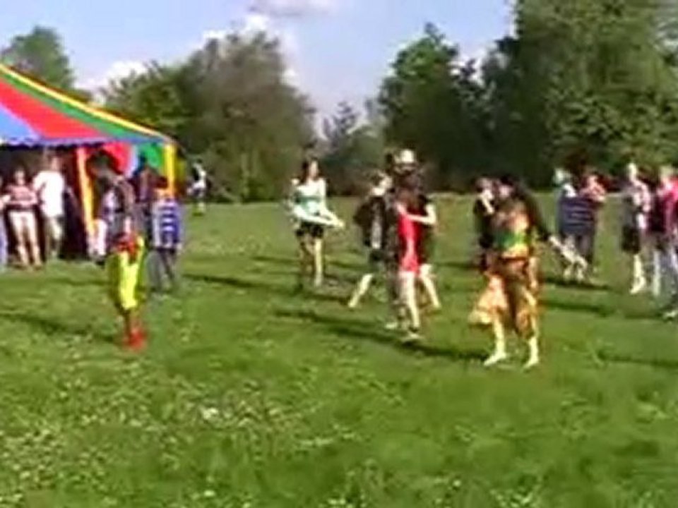 Hif's african dance workshop with children