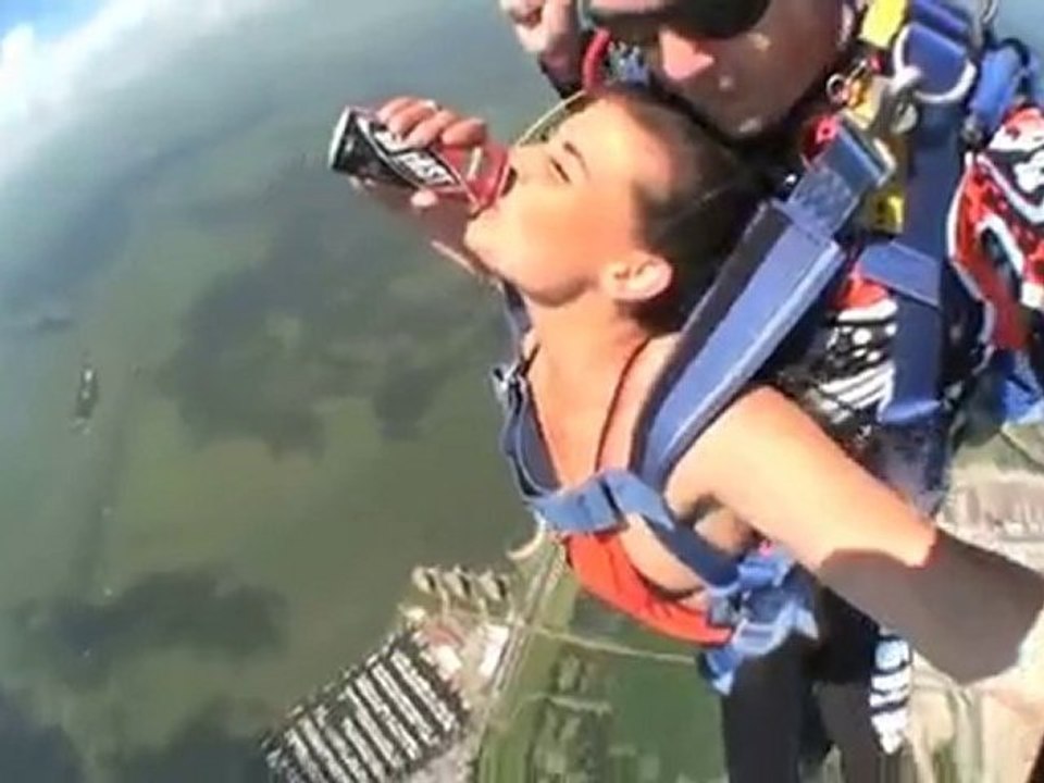 DEFQON.1 2010 AFTERMOVIE BY THE GO FAST GIRLS