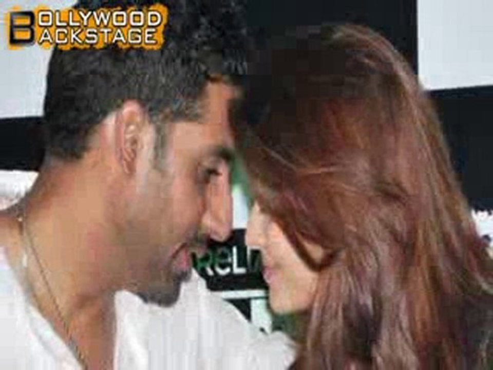 Abhi – Ash Caught Getting Cosy