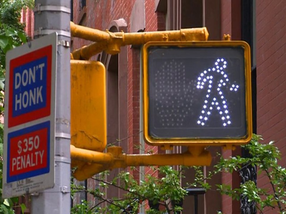 Marc Lévy presente son 11e roman, "Le voleur d'ombres"