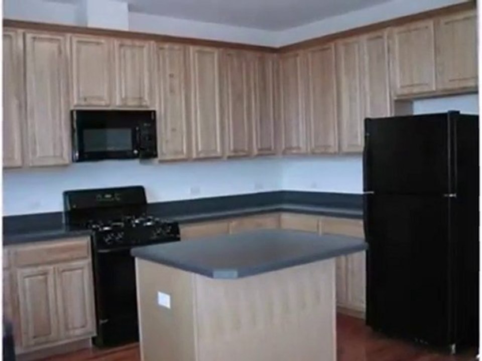 Homes for Sale - 262 Broadmoor Ln - Bartlett, IL 60103 - Col