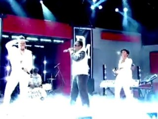 Diddy - Dirty Money Performs
