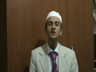 açan çiçeklere meyva