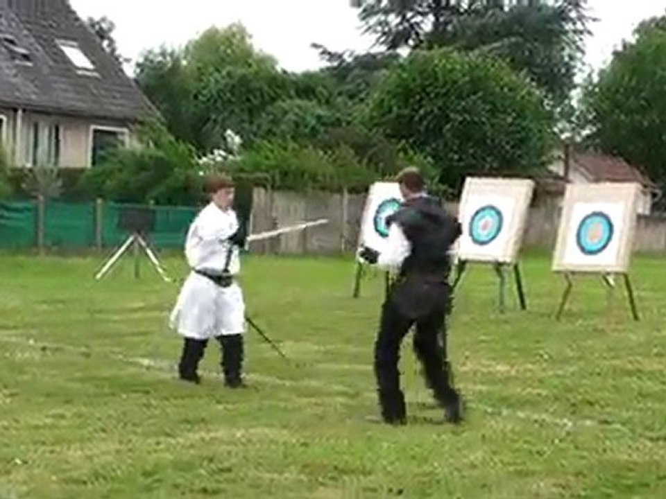 combat épée a essarts le roi