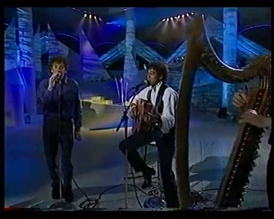 Caché derrière 1993