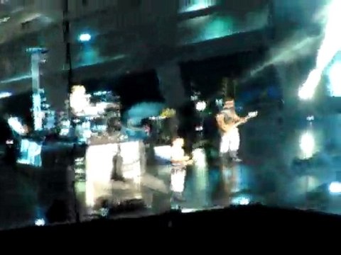 MUSE - intro Résistance @ STADE DE FRANCE - 11 juin 2010