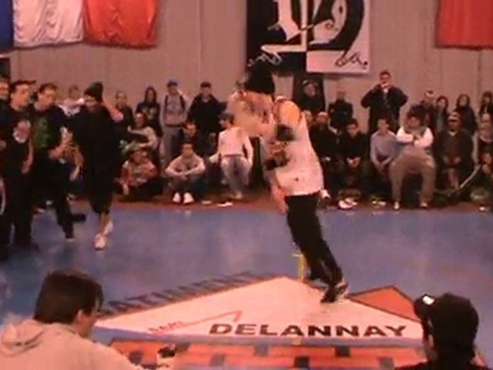 subskillz vs hotclan / finale battle vazydanse