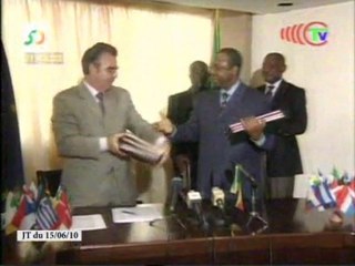 Signature de 3 conventions au ministère du plan