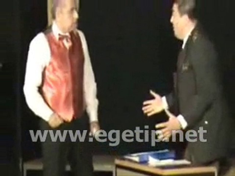 Forum Ege Tıp - Asım Hoca'mızın Oyunu