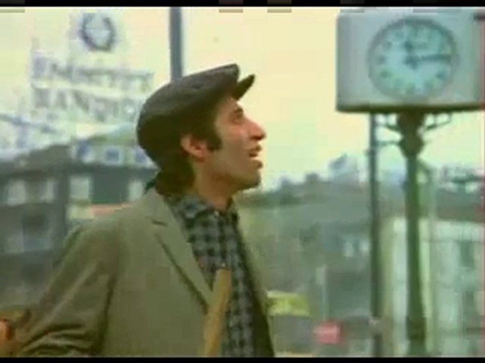 Kemal Sunal - Salak Milyoner 4 _ 9