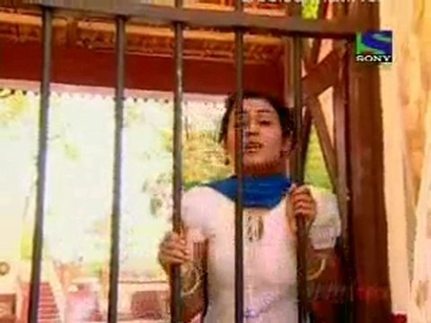 Maan Rahe Tera Pitaah 16th June 10 pt-3