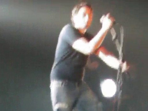 Saez - galaxie d'amnéville - 23/04/2010 - Embrassons-nous