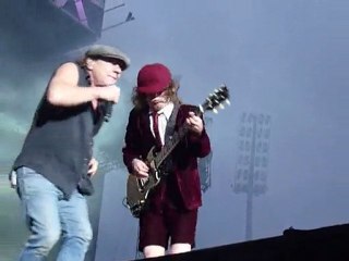 ACDC A NICE LE 15 JUIN 2010
