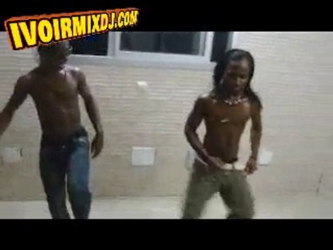 danseurs d arafat dj Ordinateur et sans OS le Zropoto