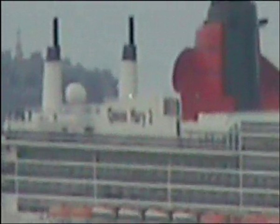 Queen Mary à Cherbourg le 31 Mai 2010