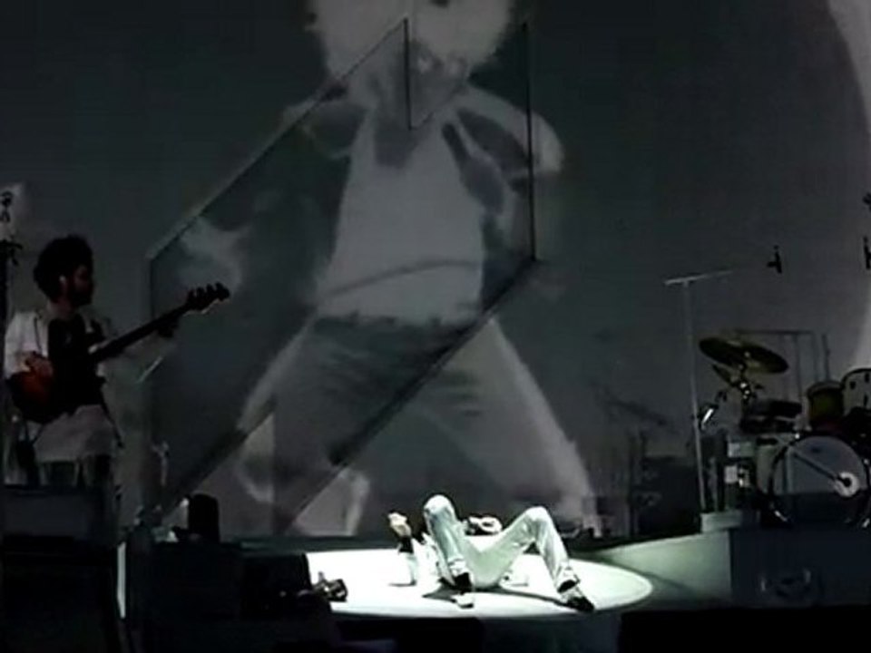 12.06.10 / -M- / Zenith Paris
