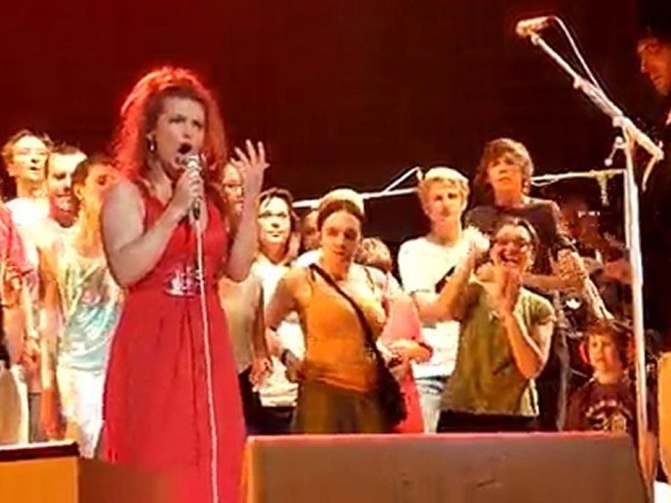 12.06.10 / -M- / Zenith Paris