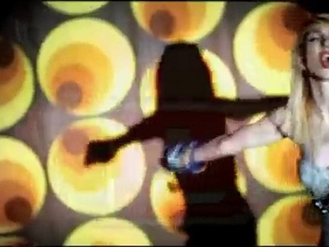 Hande Yener - Bodrum 2010 orjinal klip