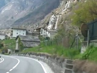 TYROL 13  avril 2010 vers Chiavena ( Italie )