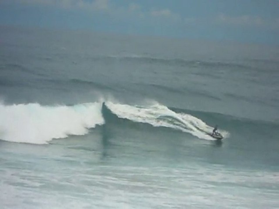 Big swell at Tama