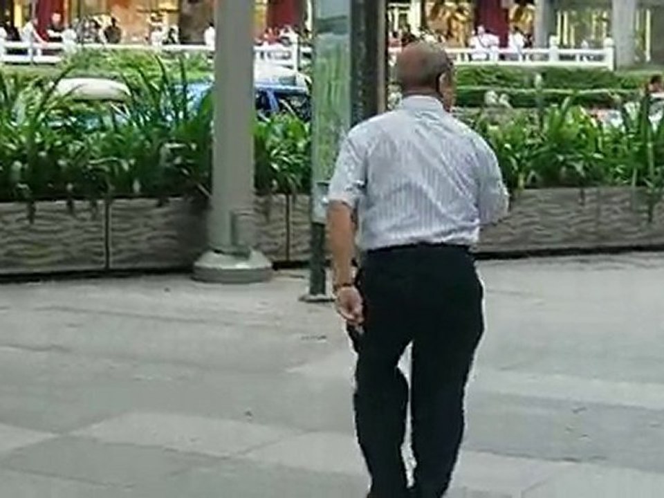 Le plaisir de danser sur Orchard Road Singapour