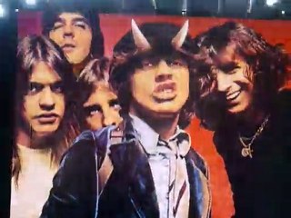 acdc a nice le 15 juin 2010