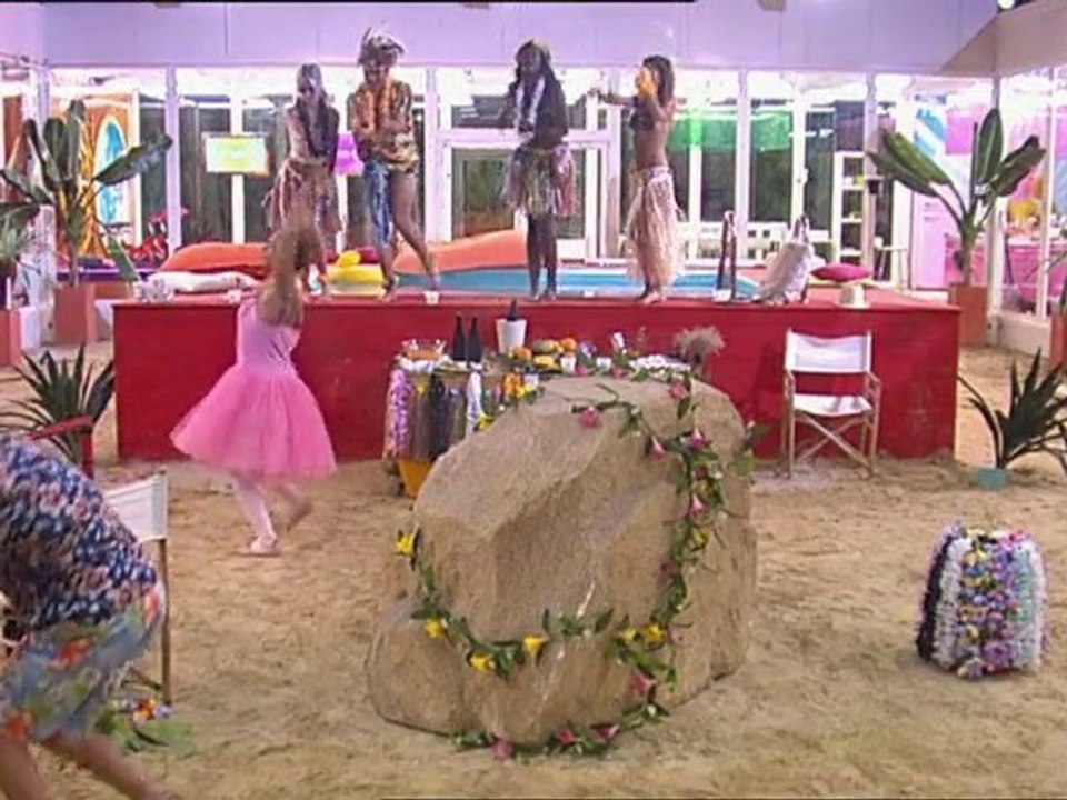 JC en tutu : a-t-il perdu la tête ?