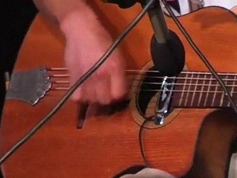 Sous mes cheveux (les Blérots de RAVEL)