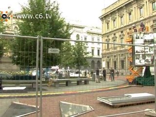 Piazza della Scala 'assediata' da Dolce e Gabbana