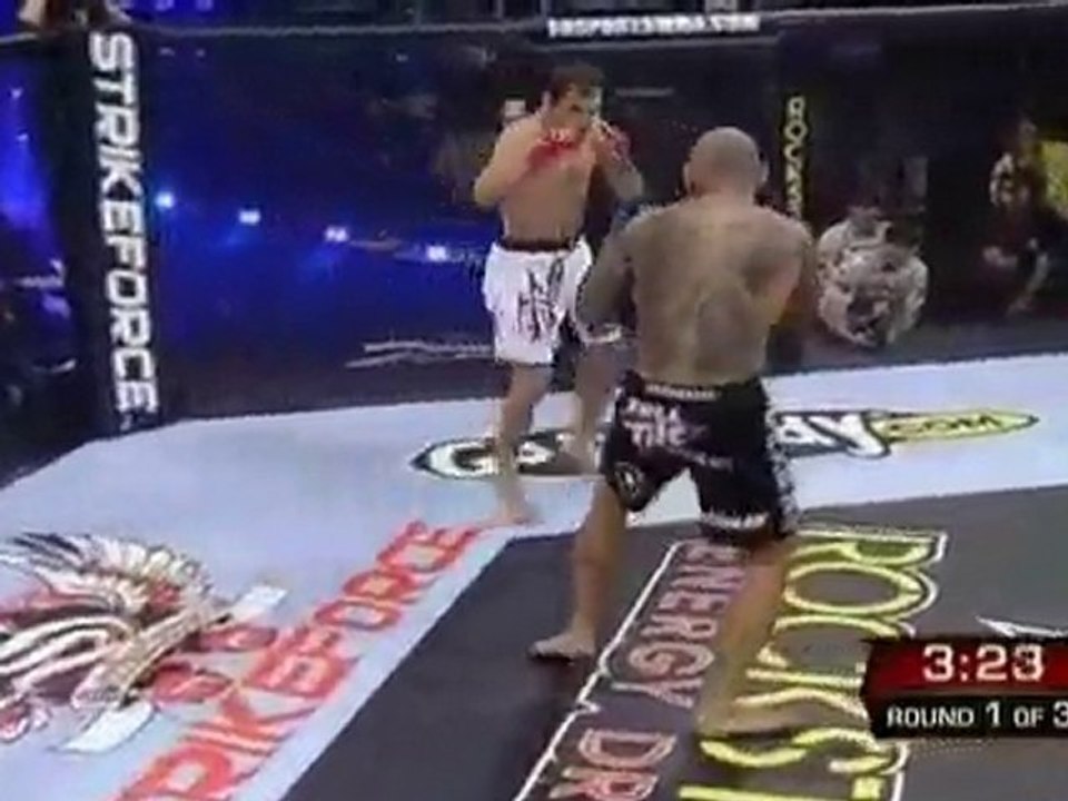 Marius Zaromskis vs Cyborg Santos  Strikeforce Los Angeles