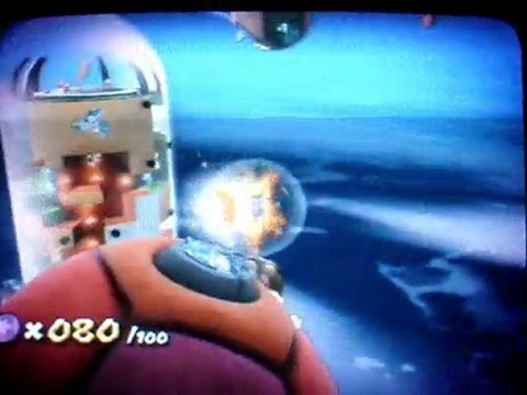 Les pièces violettes des planètes oeufs