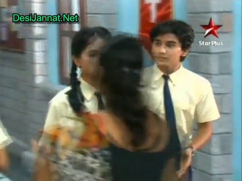 Tere Liye - 17th June 2010 Part2