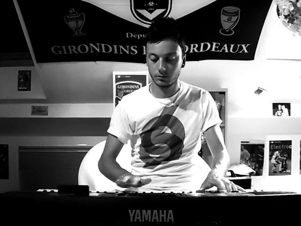 Alicia Keys - That's how Strong my Love is