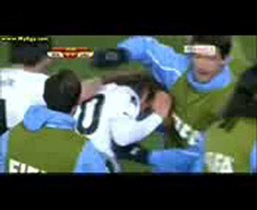 afrique du sud 0-2 Uruguay