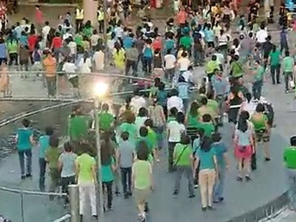 Méga Dance Line in Singapour